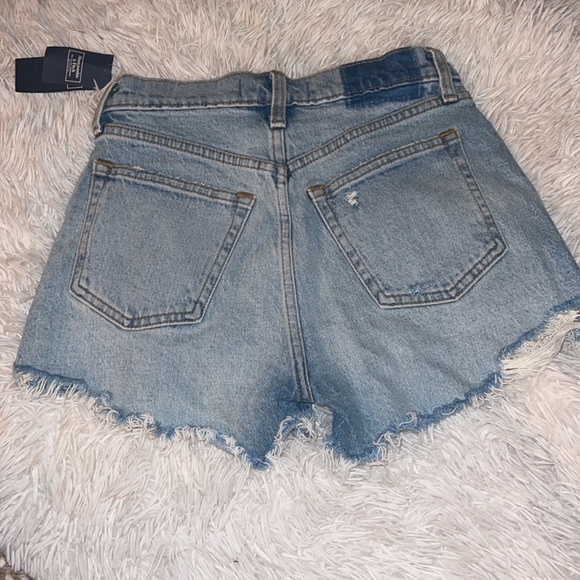 Abercrombie & fit the mom short curve love size 24 - Picture 3 of 3